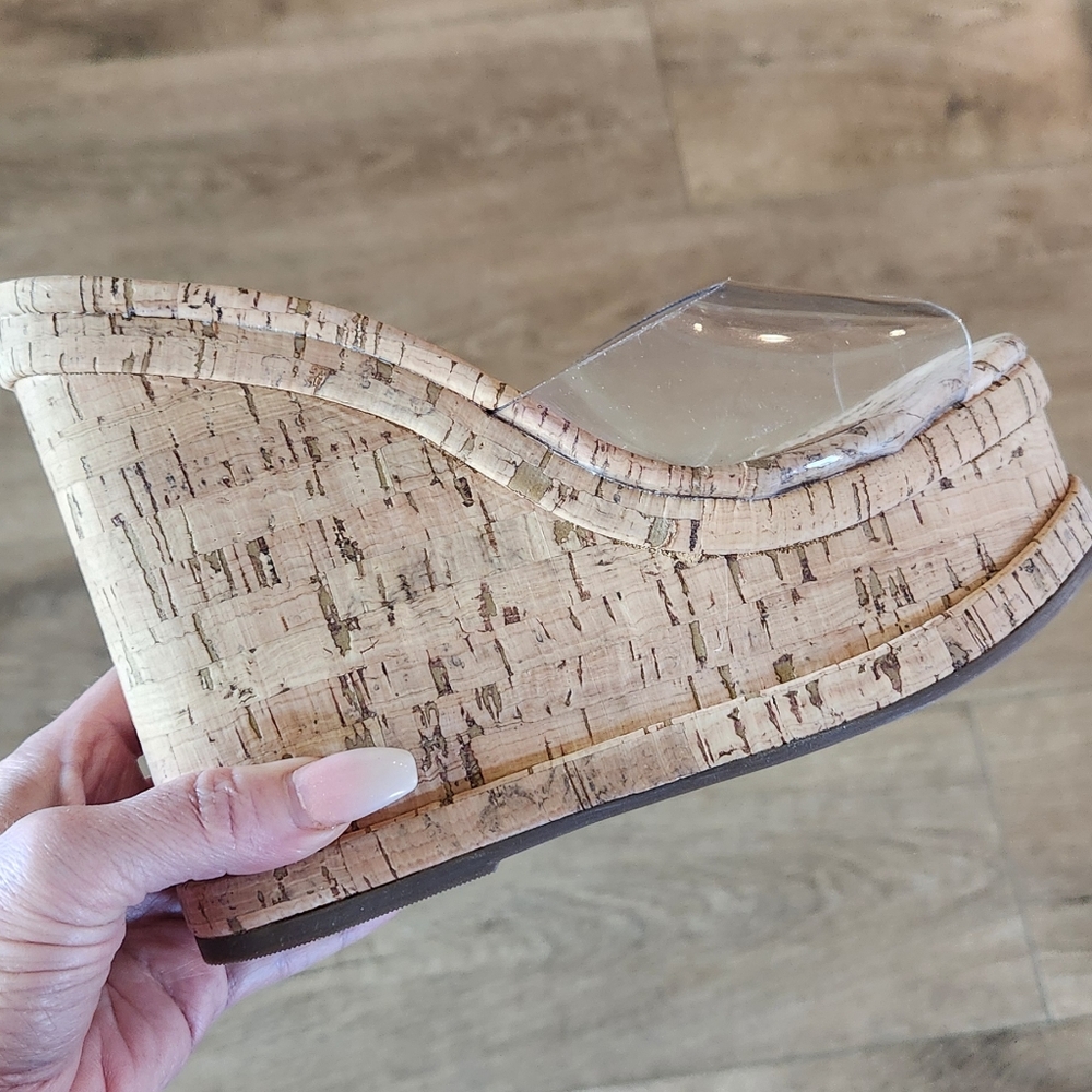 SCHUTZ - Dalle Vinyl Sandals, Transparent Tan Size 8.5 Medium US - Rare Find - Picture 9 of 9